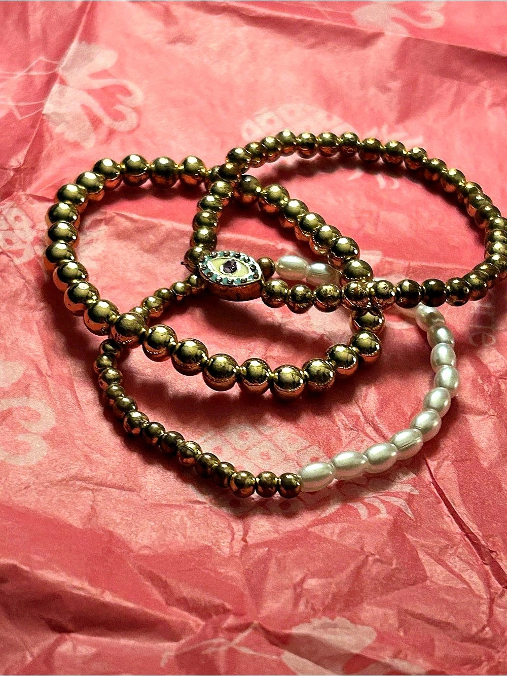 Beaded Bracelet Set in Gold & White Like New